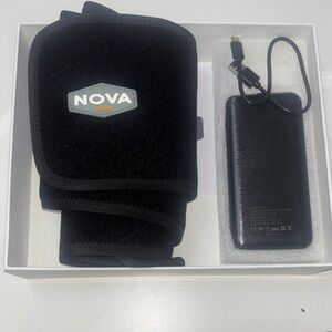 Nova Black Heated Wrap with Charger